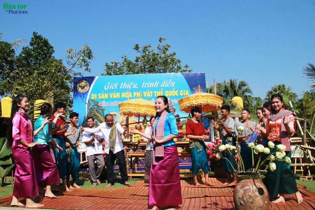 MEKONG ECO TRAVEL